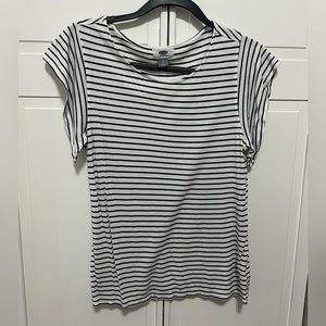 Old navy striped tee